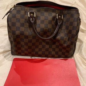 Louis Vuitton Speedy 35